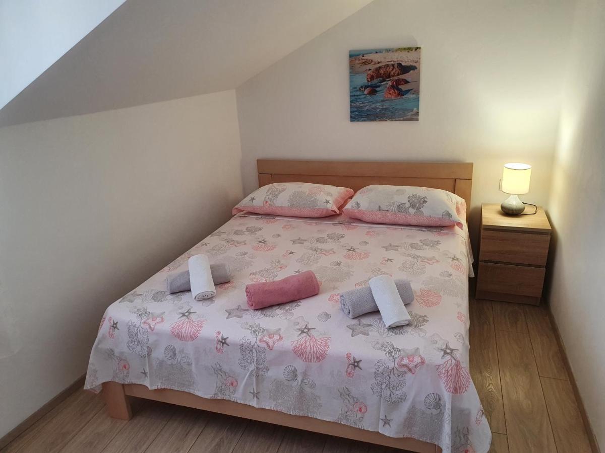 Apartaments Ukic Prvic Sepurine Exterior photo